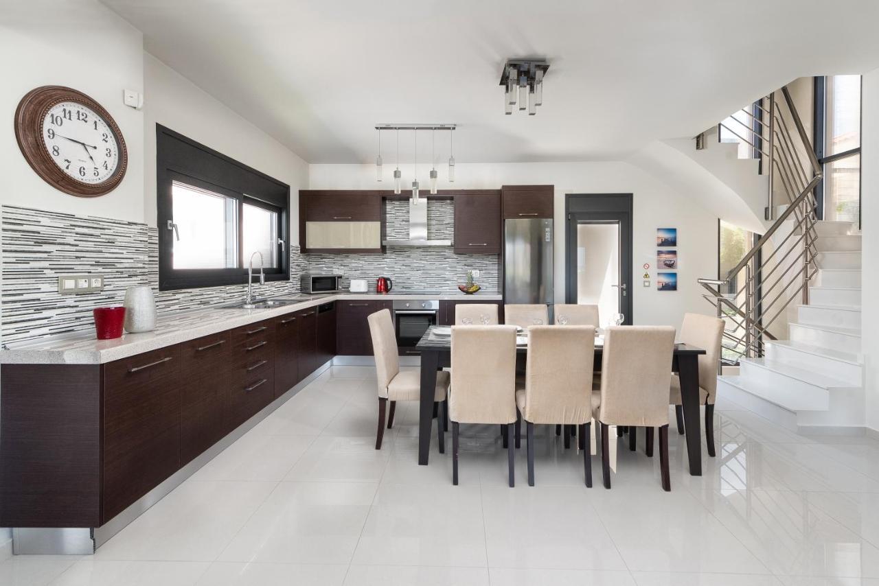 Ixia Breeze 3 Villa Exterior photo